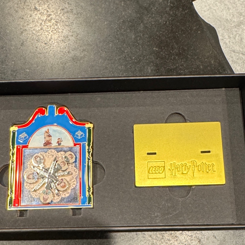 LEGO Vibrant Clock Pin with Gold Plaque